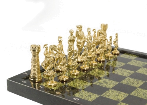 Шахматы "Римские" из бронзы и змеевика 36х36 см