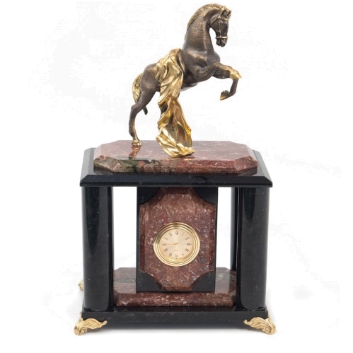 Часы "Конь с попоной" креноид бронза 170х120х270 мм 3000 гр.