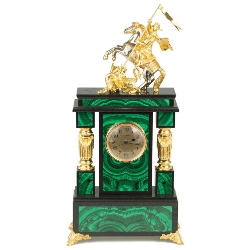Часы "Георгий Победоносец"  из малахита и бронзы