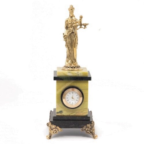 Часы "Фемида" офиокальцит бронза 100х100х260 мм 1840 гр.