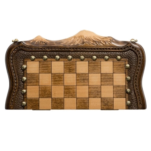 Подарочные шахматы и нарды (2 в 1) «Арарат» с бронзой. 30х30 см.
