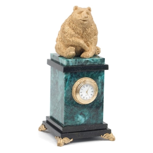 Часы "Медведь" змеевик 105х105х230 мм 1900 гр.