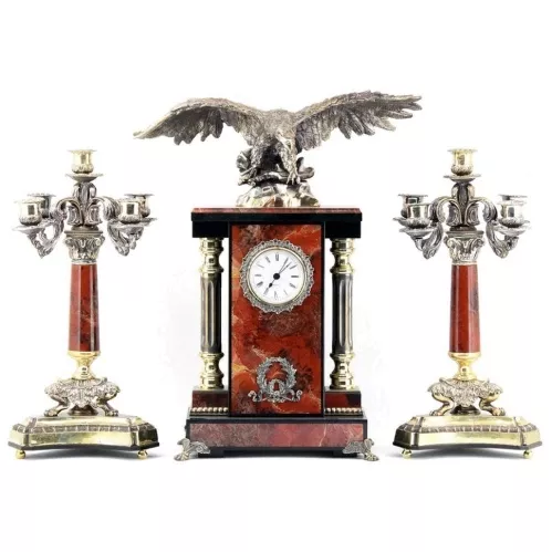 Каминные часы из яшмы "Орел" с канделябрами